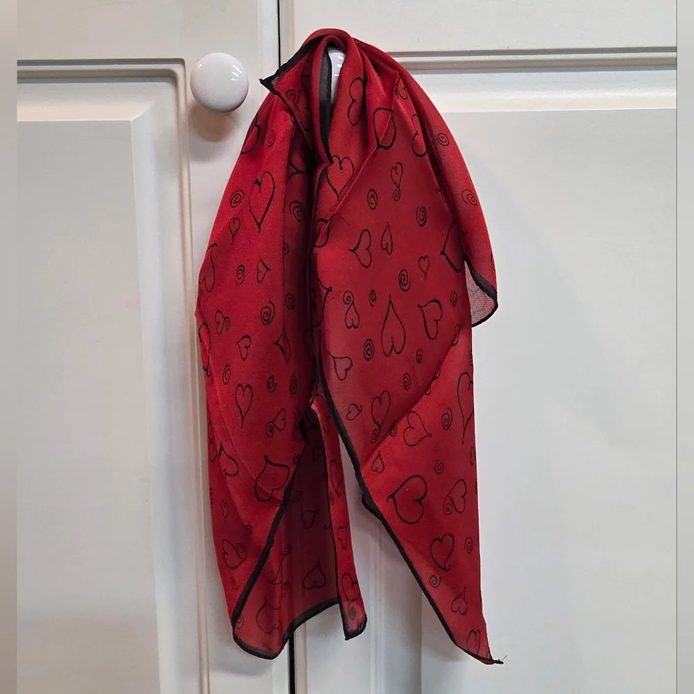 Nordstrom Classiques Entier Open Hearts Silk Neck Scarf